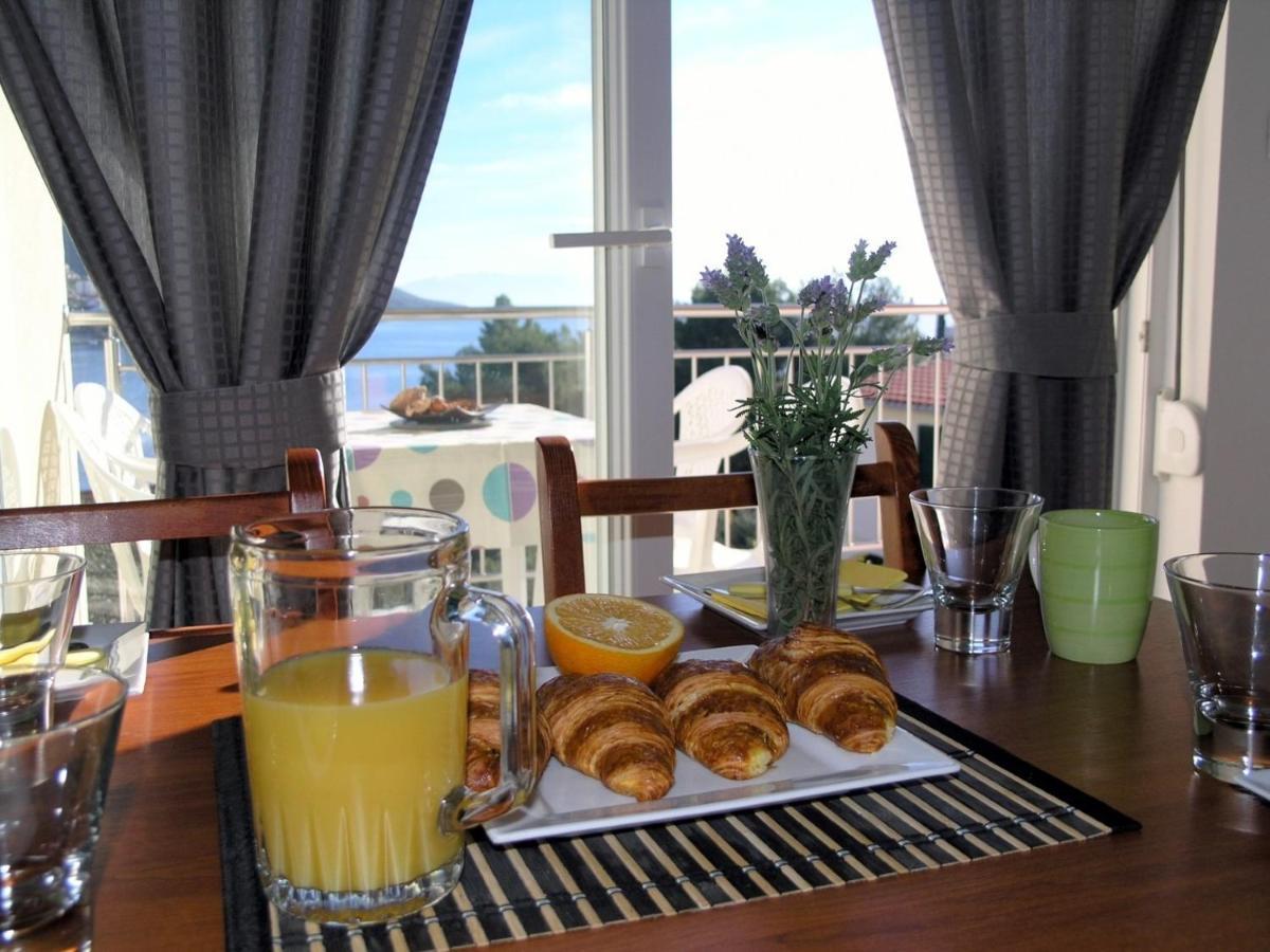 Apartments Aurelius - Relaxing With Gorgeous View Trogir Exterior photo