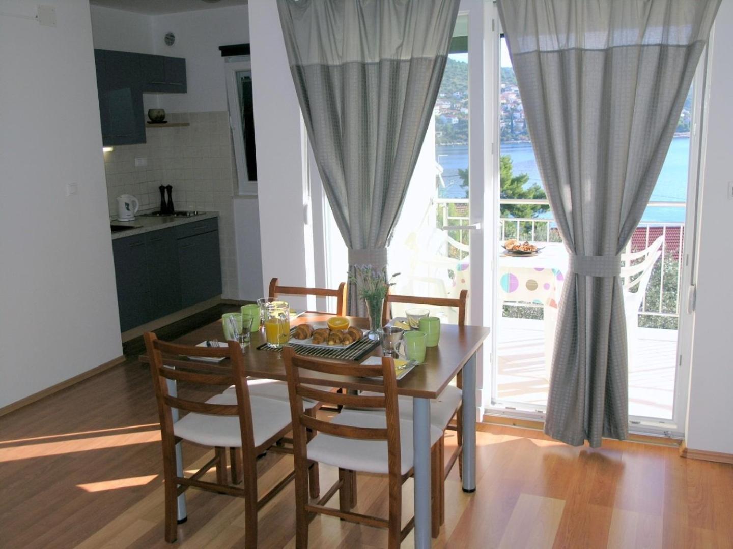 Apartments Aurelius - Relaxing With Gorgeous View Trogir Exterior photo