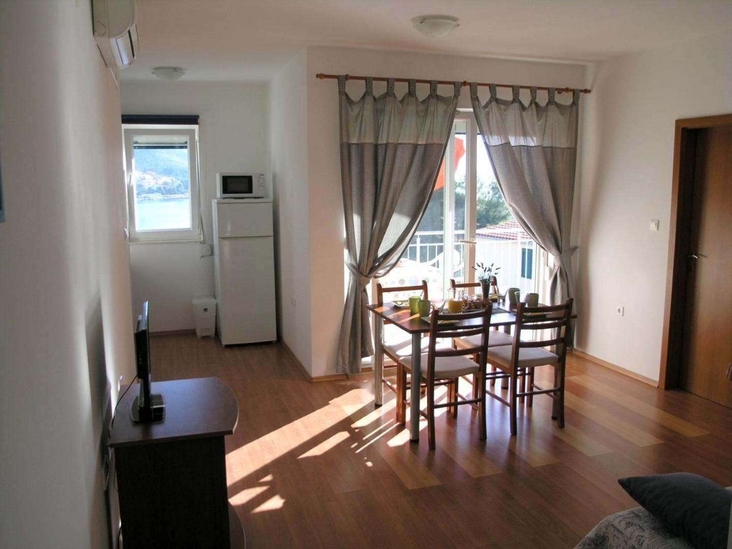 Apartments Aurelius - Relaxing With Gorgeous View Trogir Exterior photo